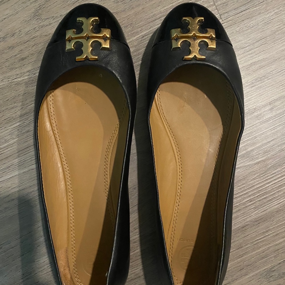 Tory Burch everly black gold flat ballet